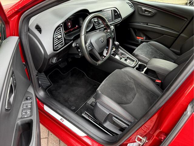 Seat LEON 1.5 TSI FR Ultimate Edition Black Panoramadak, Camera, Beats audio