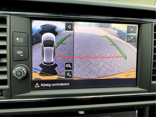 Seat LEON 1.5 TSI FR Ultimate Edition Black Panoramadak, Camera, Beats audio