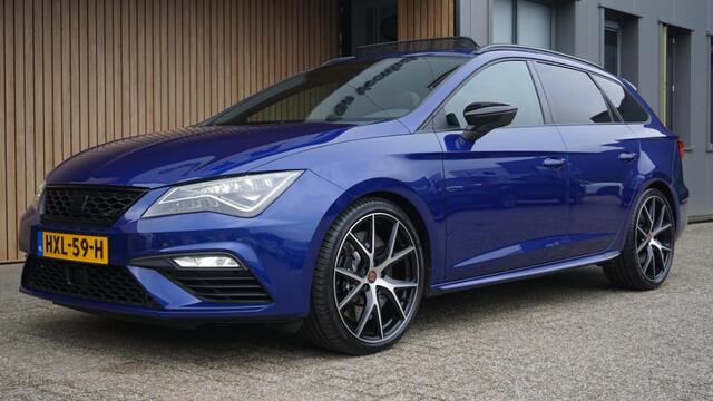 Seat LEON ST Cupra 2.0 TSI 290PK Performance Pano.Dak Beats Virtual Cockpit Brembo *Black Edition* Schaalstoelen *Mystic Blue Metallic* 78952km!