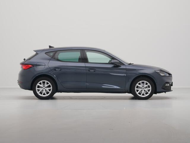 Seat LEON 1.0 TSI 110pk Style Business Intense Navi via app Camera Pdc Acc 158