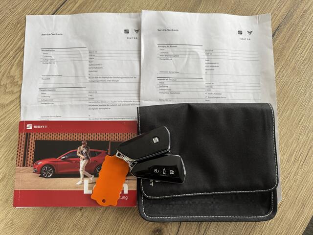 Seat LEON 1.4 TSI eHybrid PHEV FR Business Intense GRATIS Afleverpakket! | Achteruitrijcamera | Stoelverwarming |