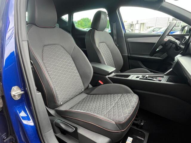 Seat LEON 1.5 eTSI FR Launch Edition DSG Automaat / 18'' LMV / Navi. / Camera / ACC / Keyless /
