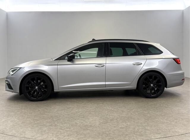 Seat LEON 1.5 TSI 150PK FR Ultimate Edition Pano Sfeer beats audio Trekhaak LED Camera Carplay Virtual Cilima Cruise Navi PDC 18''LMV