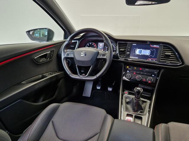 Seat LEON ST 1.5 TSI FR Intense | TREKHAAK | CARPLAY | DEALERONDERHOUDEN |