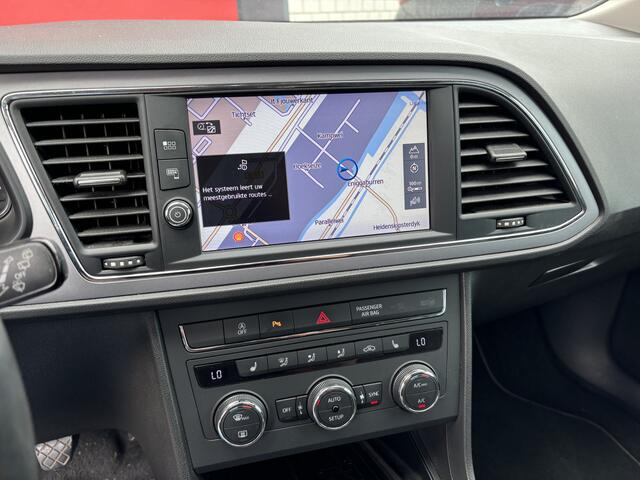Seat LEON ST 1.0 TSI Style Ultimate Edition TREKHAAK / VIRTUAL / FULL LED / STOELVERW / ACC / KEYLESS / CARPLAY / CAMERA / NL-AUTO