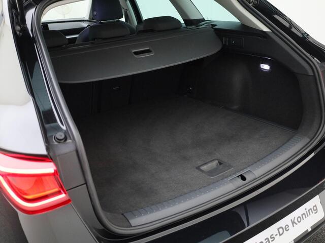 Seat LEON Sportstourer 1.5 eTsi 150pk DSG Style · Apple/Android Car Play · Camera · P-Sensoren · Cruise Control · Apple/Android Car Play · 17'' Inch · Garantie t/m 30-05-2029 of 100.000km