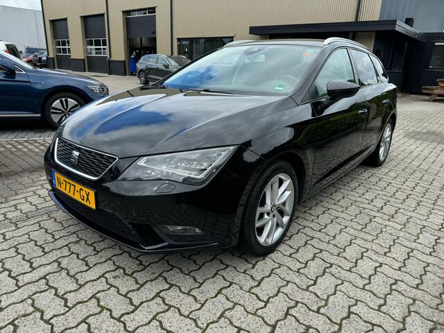 Seat LEON ST 1.4 EcoTSI Style Connect Navi, stoelverw, clima, trekhaak