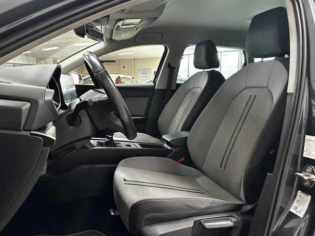 Seat LEON Sportstourer 1.5 TSI Style Launch Edition /Virtual Cockpit /Camera /LED Koplampen /Apple + Android /DAB+! /Keyless Go /Lane Assist /Navi /Climat /Adaptief Cruise /Elek. pakket /Bluetooth /Regensensor /PDC V+A /16"LMV.