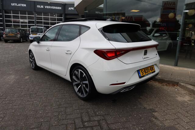 Seat LEON 1.5 TSI FR 150PK PANORAMA !