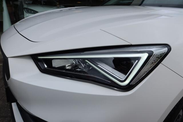 Seat LEON 1.5 TSI FR 150PK PANORAMA !