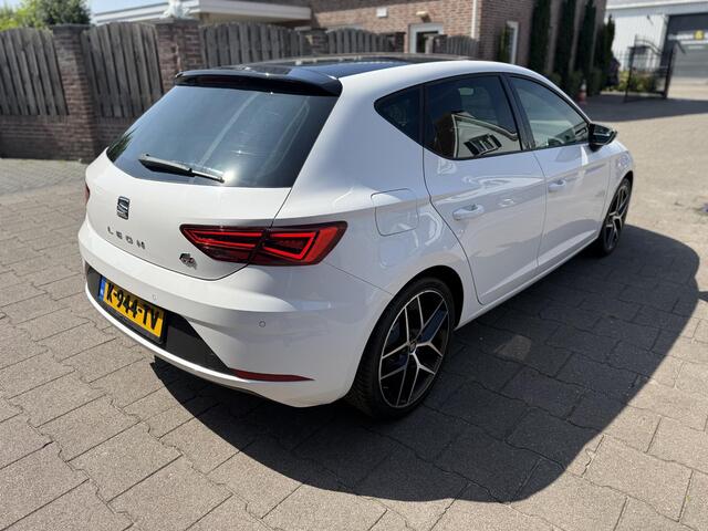 Seat LEON 1.5 TSI FR Virtual/Adaptieve/keyless/Stoelverw