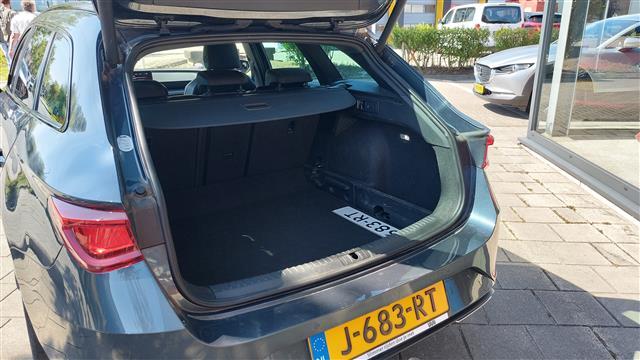 Seat LEON Sportstourer 1.5 eTSI FR 150pk DSG-7 Automaat