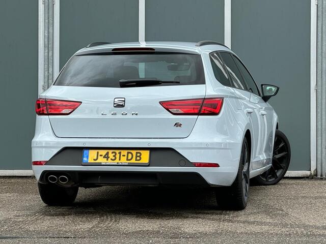Seat LEON 1.5 TSI 150pk DSG FR Black Edition | ACC | Digitale cockpit