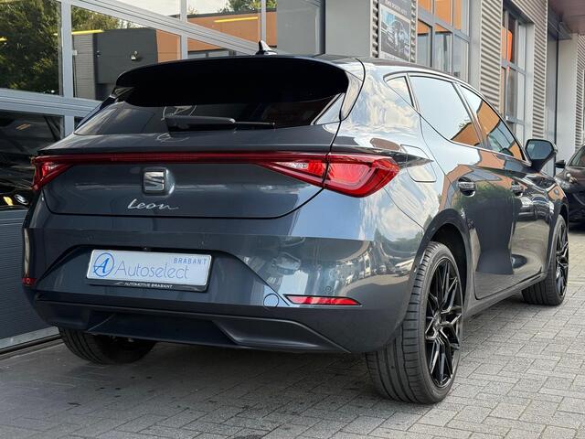 Seat LEON 1.5 TSI Style CarPlay ACC LED Camera