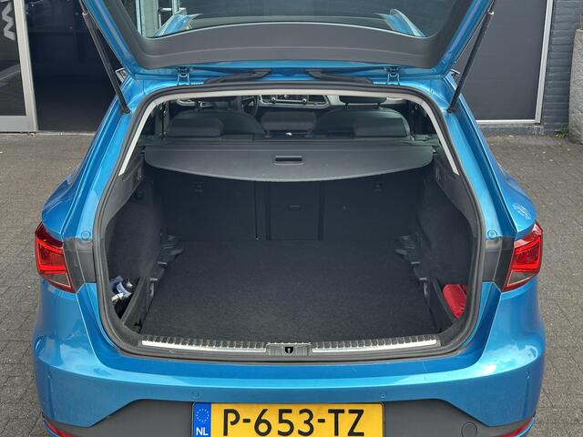 Seat LEON ST 1.4 EcoTSI FR Connect HALF LEDER/ALCANTARA / PANO / CLIMA / AUTOMAAT