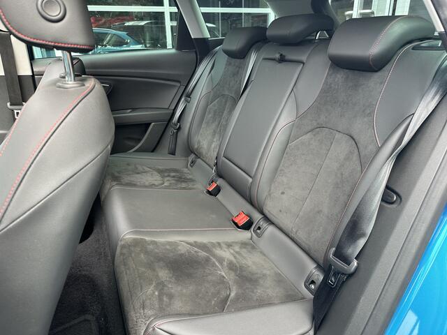 Seat LEON ST 1.4 EcoTSI FR Connect HALF LEDER/ALCANTARA / PANO / CLIMA / AUTOMAAT