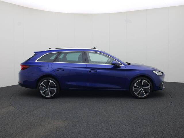 Seat LEON Sportstourer 1.4 TSIeHybrid 150kW/204PK PHEV FR Excellence DSG · Panoramadak · Navigatie · Camera + Parkeersensoren