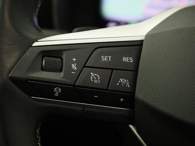 Seat LEON Sportstourer 1.4 TSIeHybrid 150kW/204PK PHEV FR Excellence DSG · Panoramadak · Navigatie · Camera + Parkeersensoren