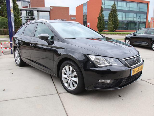 Seat LEON ST 1.0 EcoTSI Style Business Intense Carplay, 2x PDC, NL Auto Aanbieding!