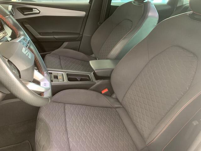 Seat LEON Sportstourer 1.5 eTSI FR, afkoppelbare trekhaak. .