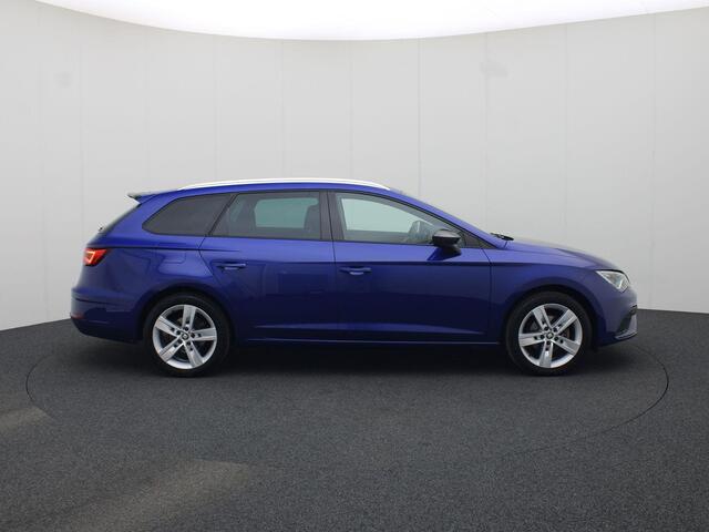 Seat LEON ST 1.0TSI/115PK FR Ultimate Edition · Apple/Android Car Play Navigatie · Trekhaak · Camera · Navigatie ·