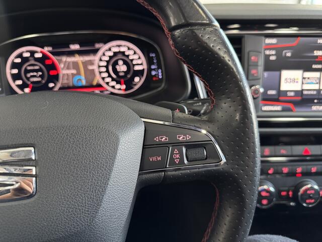 Seat LEON 1.8 TSI FR PANO ACC LANE VIRTUAL BEATS