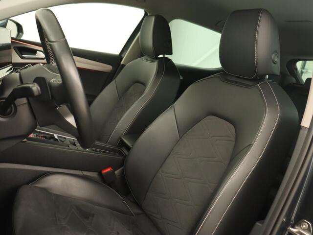 Seat LEON 1.4 TSI eHybrid PHEV Xcellence | Adaptive cruise | Carplay | Sfeerverlichting | Navigatie | Leder/Alcantara | Camera | Digital Cockpit | Plug In