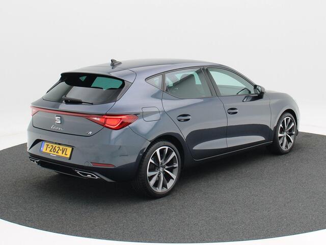 Seat LEON 1.5 TSi FR 150 Pk Business Intense | Adaptive Cruise | Full LED | Camera | Parkeersensoren | Carplay | Airco | Stoel Verwarming | 18 Inch | 41.060 Km!