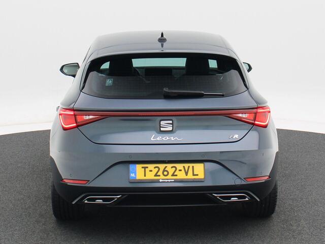 Seat LEON 1.5 TSi FR 150 Pk Business Intense | Adaptive Cruise | Full LED | Camera | Parkeersensoren | Carplay | Airco | Stoel Verwarming | 18 Inch | 41.060 Km!