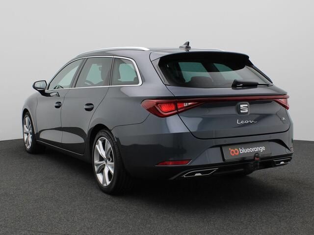 Seat LEON Sportstourer 1.5 eTSI FR Business Intense 150PK DSG Adaptieve Cruise Controle, Parkeersensoren Achter, Stoelverwarming, Clima, Navi, Full LED, Trekhaak, 17" LM Velgen