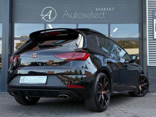 Seat LEON 2.0 TSI CUPRA Ultimate Edition Pano Carbon