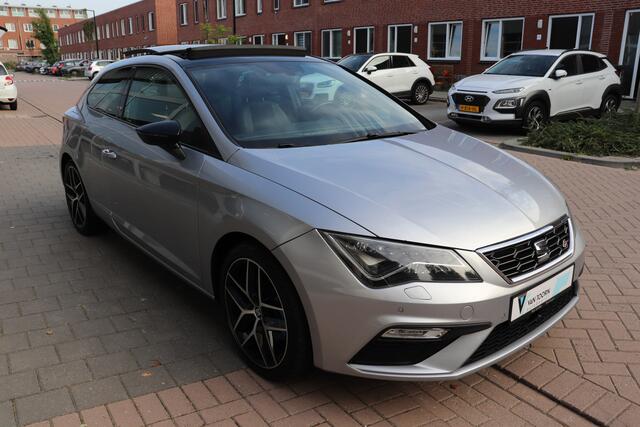 Seat LEON SC 1.4 EcoTSI FR Business Intense Automaat. Panoramadak, speciale uitlaat.