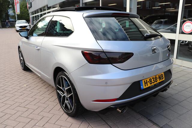 Seat LEON SC 1.4 EcoTSI FR Business Intense Automaat. Panoramadak, speciale uitlaat.