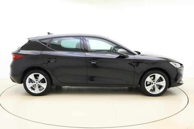 Seat LEON 1.4 TSI eHybrid 204pk Automaat PHEV FR | Navigatie | Adapt. Cruise control | Camera | Climate control | Stoel- en stuurverwarming