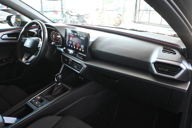 Seat LEON 1.5 TSI FR Business Intense Clima Cruise control LED Navigatie Stuur/stoelverwarming 1e Eigenaar Inruil mogelijk