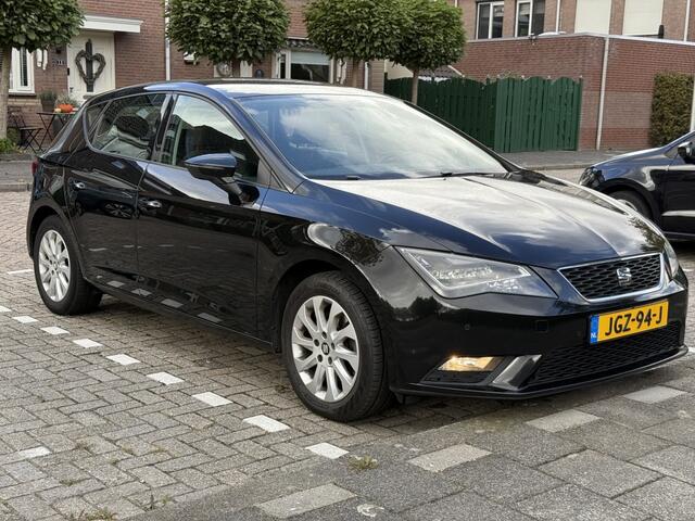 Seat LEON 1.4 TGI 114PK Hatchback Xenon Led Navi Cruise 2x PDC
