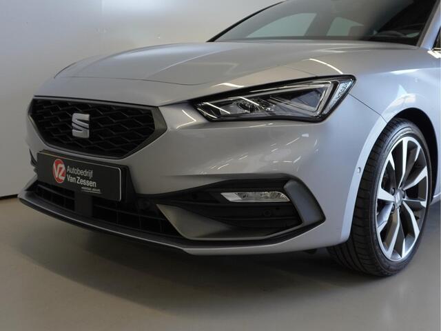 Seat LEON 1.5 eTSI FR Business Intense | Automaat | Panorama- Schuifdak | Beats Audio | Camera | Dodehoekbewaking | Rijklaarprijs