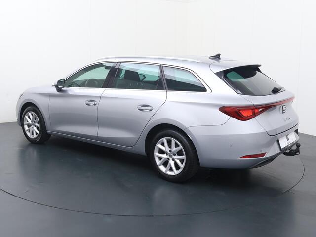 Seat LEON Sportstourer 1.5 TSI Style Launch Edition | 130 PK | Trekhaak wegklapbaar | Adaptive cruise control | Achteruitrijcamera | LED verlichting|