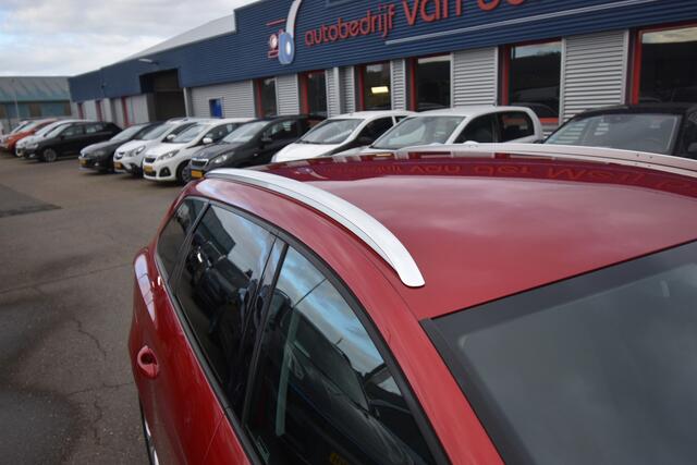 Seat LEON ST 1.6 TDI Style Business Intense , TREKHAAK , CLIMATR , CR CONTR , PDC V+A , NAVI ,