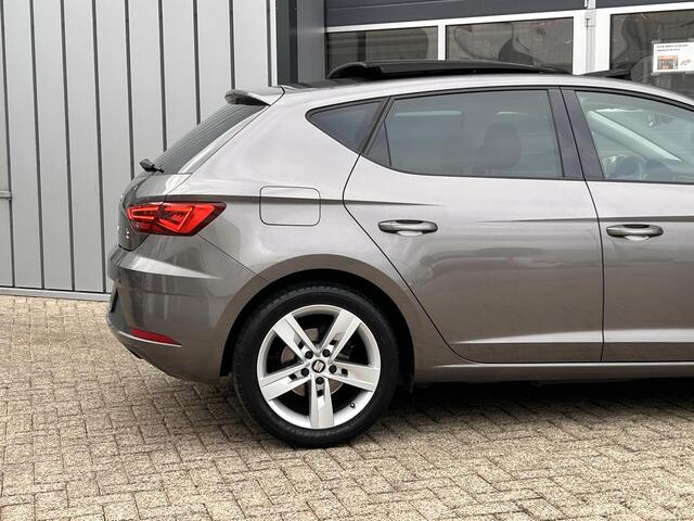Seat LEON 1.4 EcoTSI FR Business Intense | Pano | LED | Stoel verwarming | Parkeer sensoren |
