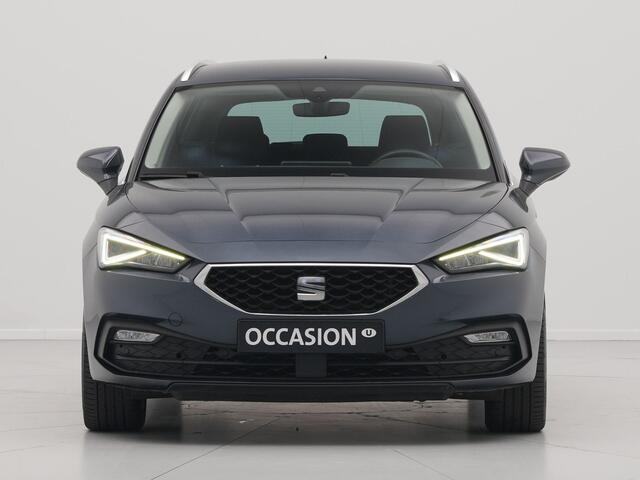 Seat LEON Sportstourer 1.5 TSI 130pk Style Navigatie Camera 17"velgen Keyless Parkassist 21