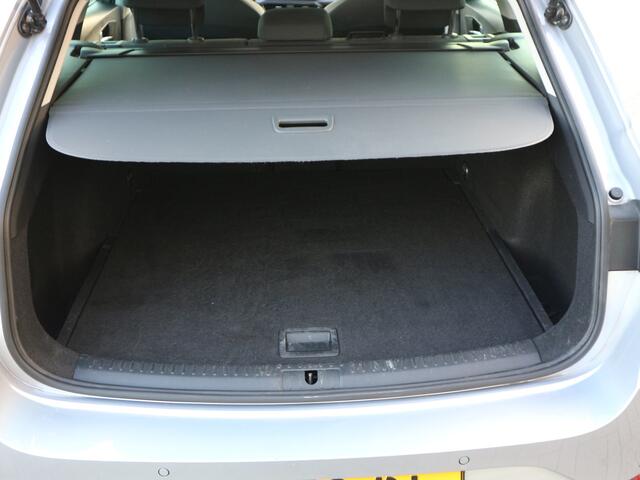 Seat LEON Sportstourer 1.0 TSI Style Business Intense virtual clima