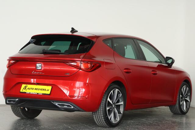 Seat LEON 1.5 TSI FR / LED / Navi / ACC / Cam / DAB