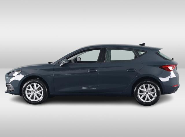 Seat LEON 1.5 TSI Style Carplay / Sensor Achter / LED / Airco