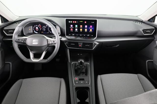 Seat LEON 1.5 TSI Style Carplay / Sensor Achter / LED / Airco