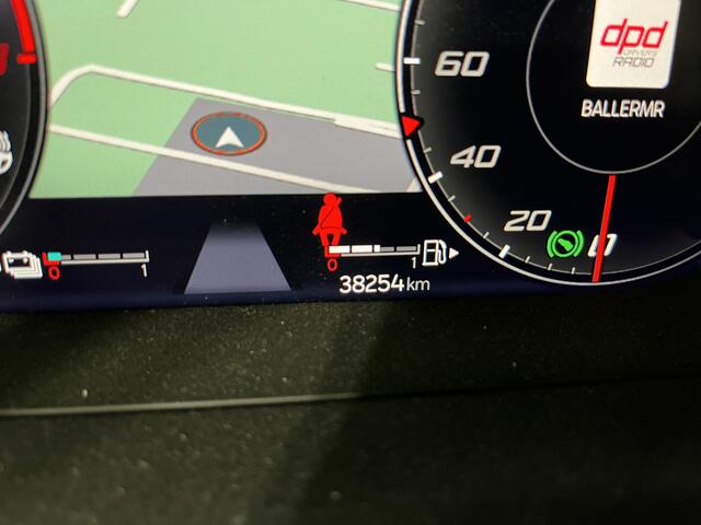 Seat LEON Sportstourer 1.4 TSI eHybrid PHEV FR Business Intense / AUTOMAAT/ PANO/ DIGITAL DASH/ RIJ-MODI/ LED/ 17" LMV/ PARK. SENSOREN/ STOEL-STUUR VERWARM./ ADAPT. CRUISE/ CLIMA