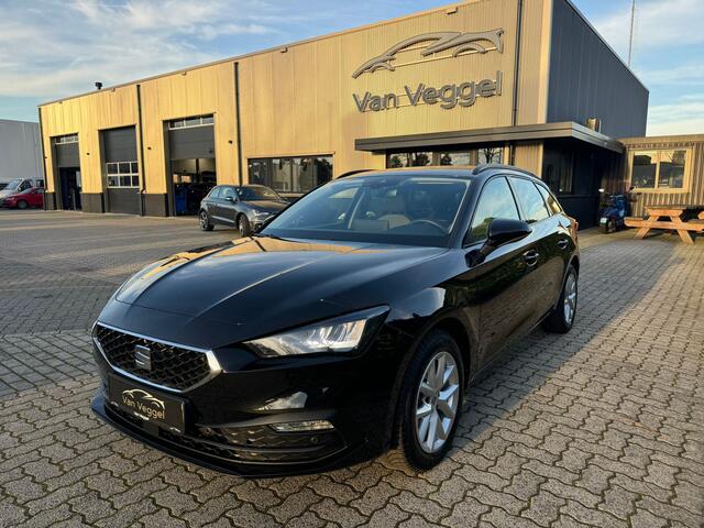 Seat LEON Sportstourer 1.5 TSI e Style Business Intense virtual cockpit, navi, pdc, cruise