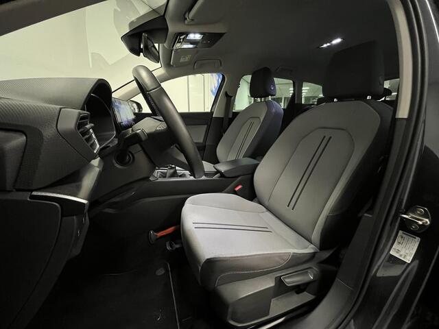 Seat LEON Sportstourer 1.5 TSI Style Launch Edition | 1e-EIG | CAMERA | STOEL/ STUURVERWARMING |