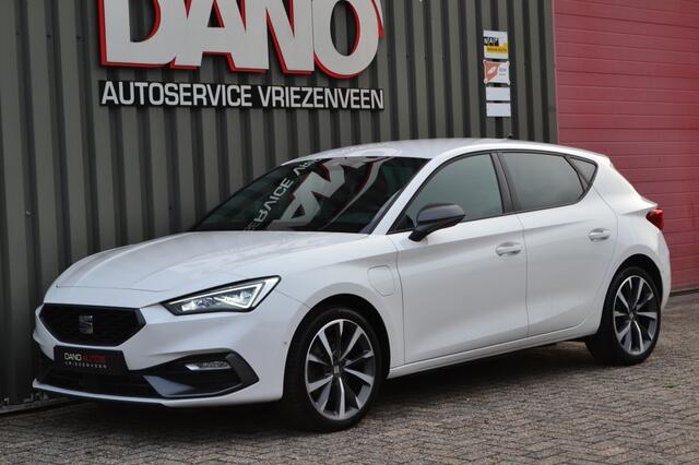Seat LEON FR e-Hybrid Business LED/Camera/18''/Keyless