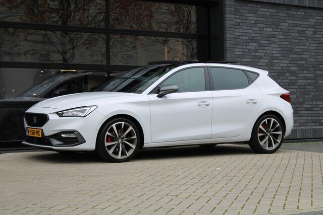 Seat LEON 1.5 eTSI FR Launch Edition | NAP | PANO | KEYLESS | BEATS AUDIO | SFEER VERLICHTING | STUURVERW |